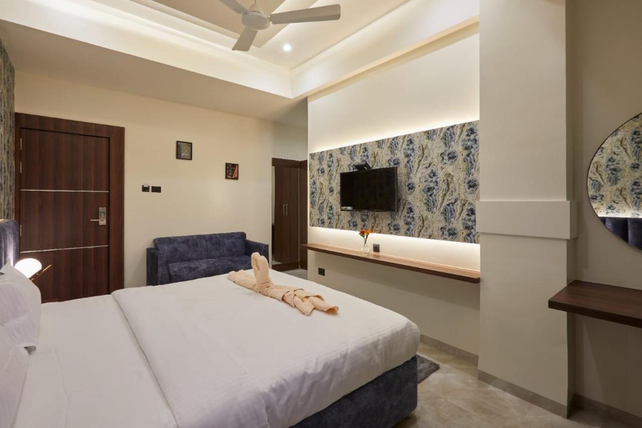 Hotel Rose Gold Ahmednagar Luaran gambar
