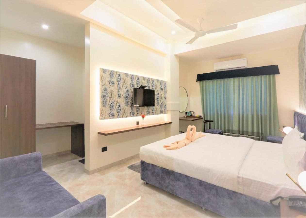 Hotel Rose Gold Ahmednagar Luaran gambar