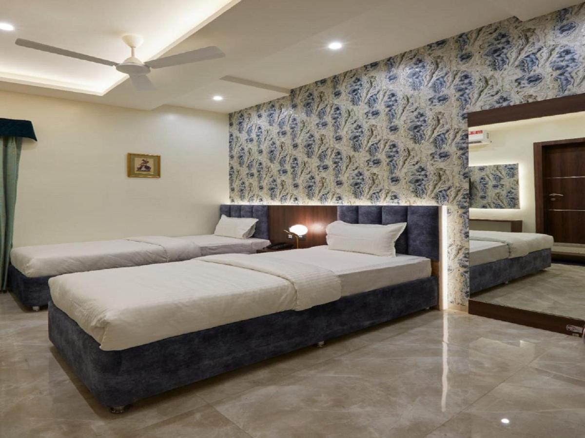 Hotel Rose Gold Ahmednagar Luaran gambar